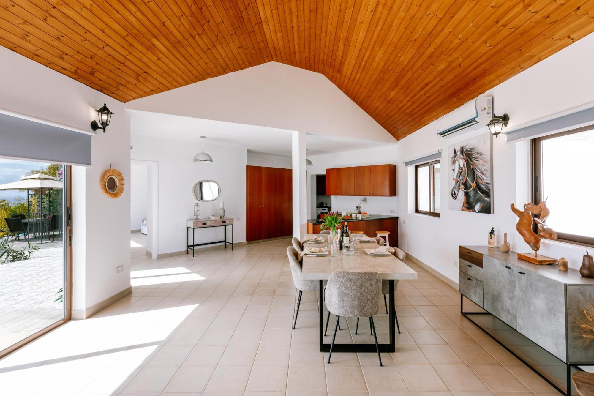 With Sea And Mountain Views, Private Pool, Garden, 3 Bedrooms In Tala *