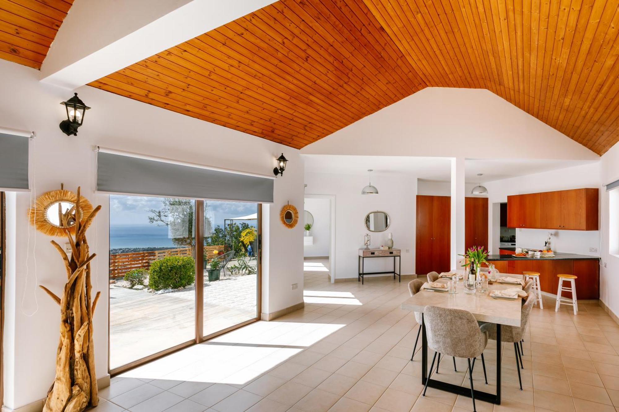 With Sea And Mountain Views, Private Pool, Garden, 3 Bedrooms In Tala Dom wakacyjny *