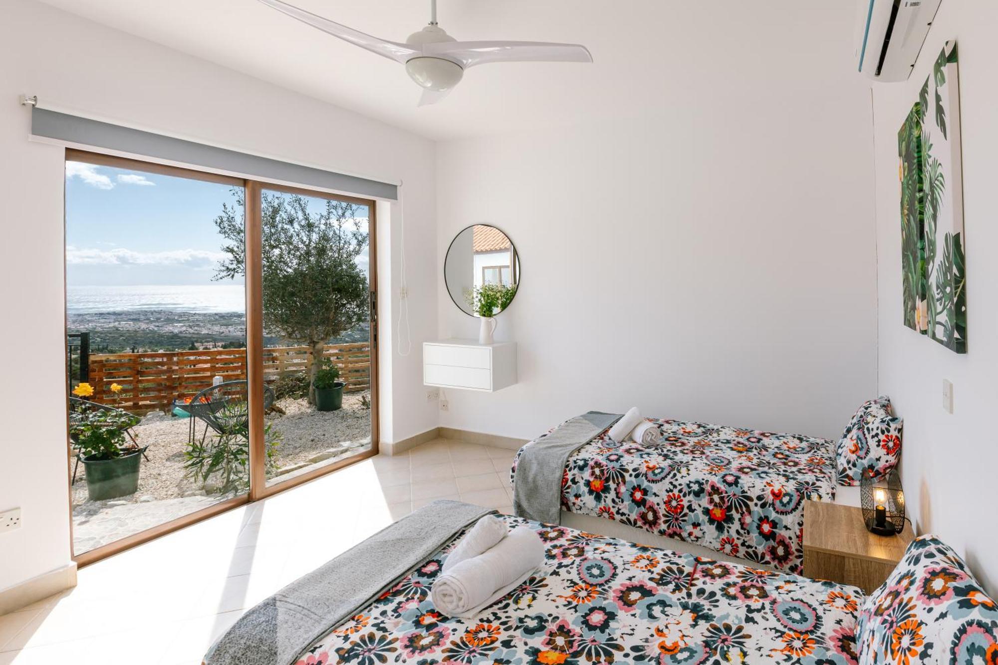 With Sea And Mountain Views, Private Pool, Garden, 3 Bedrooms In Tala Pafos