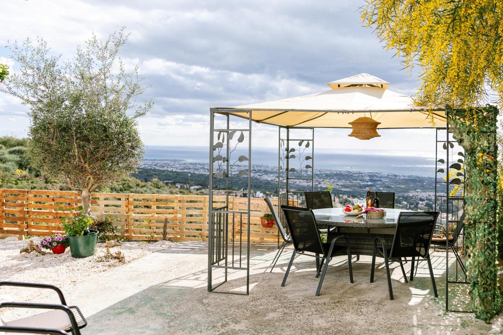 With Sea And Mountain Views, Private Pool, Garden, 3 Bedrooms In Tala