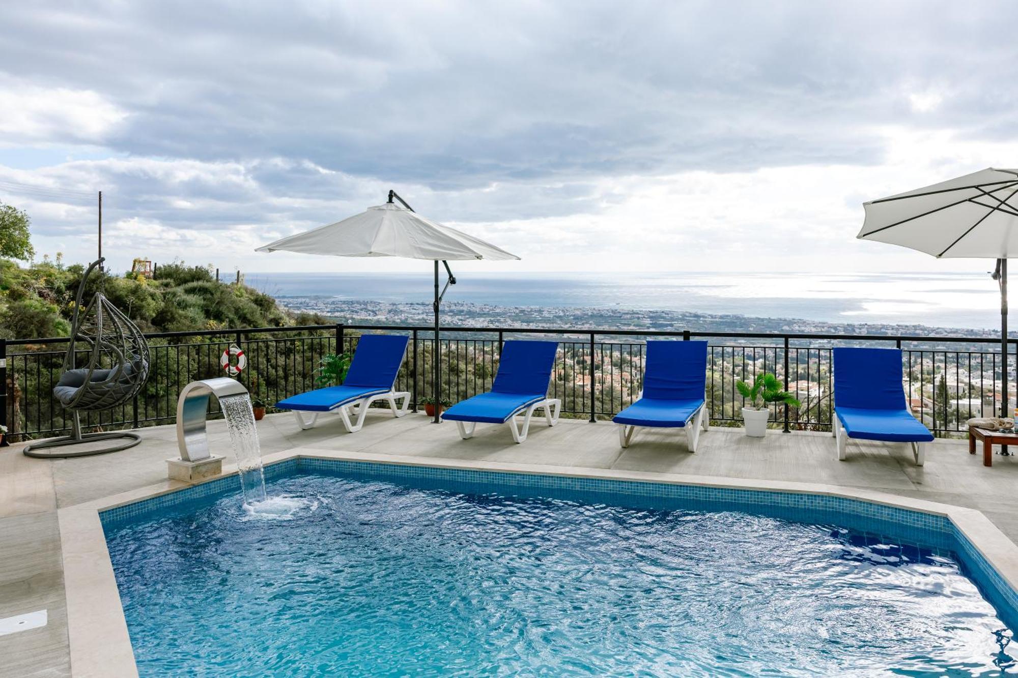 Dom wakacyjny With Sea And Mountain Views, Private Pool, Garden, 3 Bedrooms In Tala