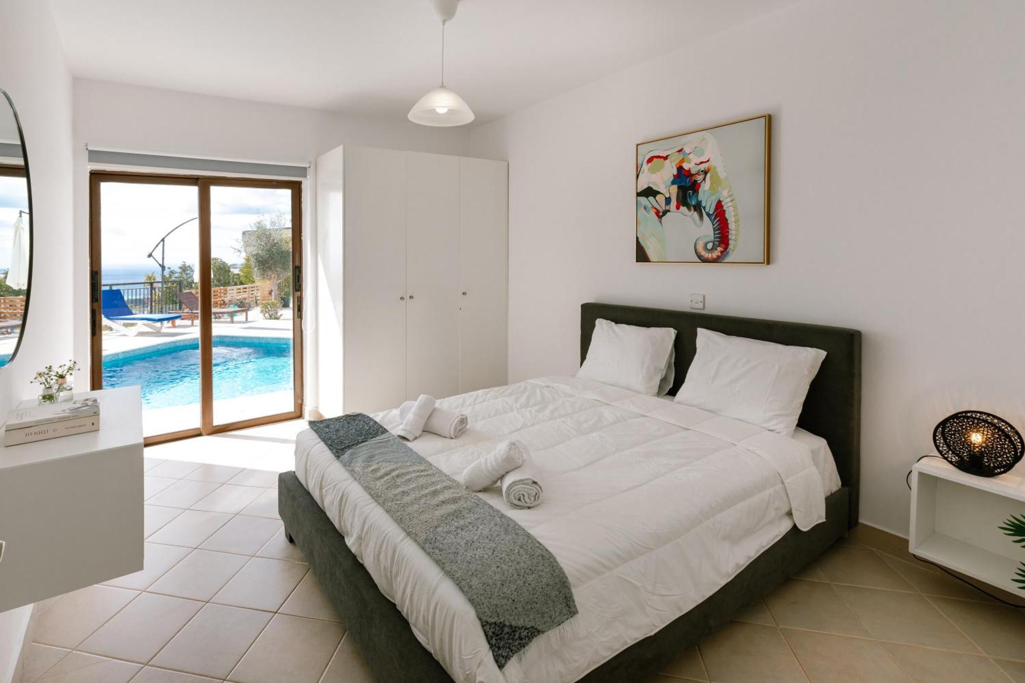 Ferienhaus With Sea And Mountain Views, Private Pool, Garden, 3 Bedrooms In Tala Paphos
